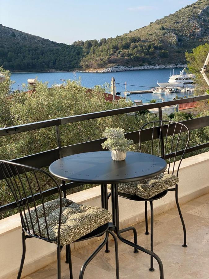Апартаменты The Olive Ocean Толон Экстерьер фото